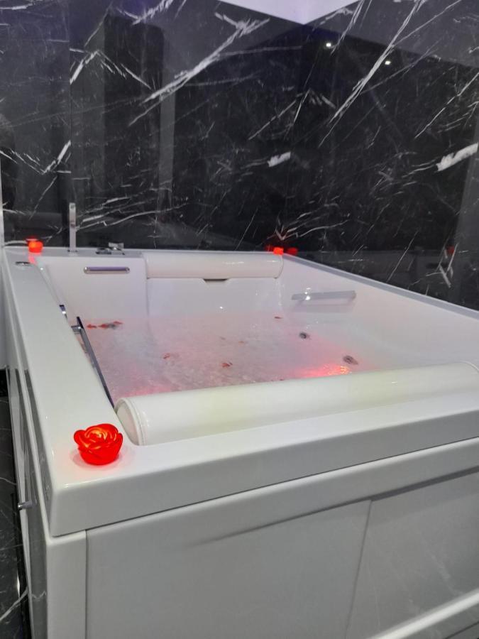 Casa Birmano Villa Таранто Екстериор снимка